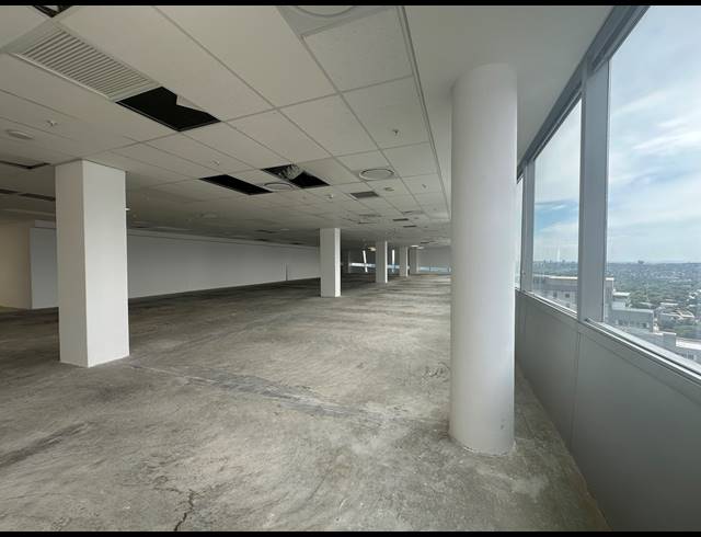 799M² OFFICE TO LET IN SANDTON CENTRAL